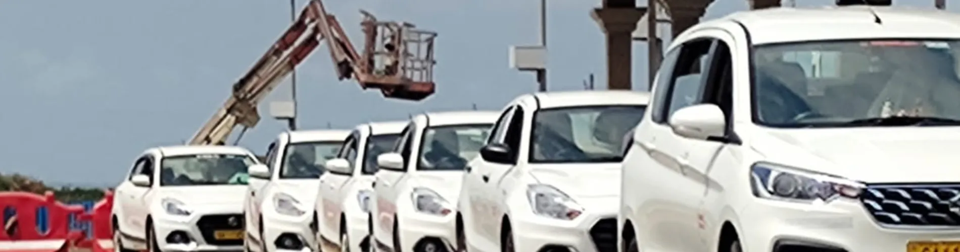 Car rental in Morjim