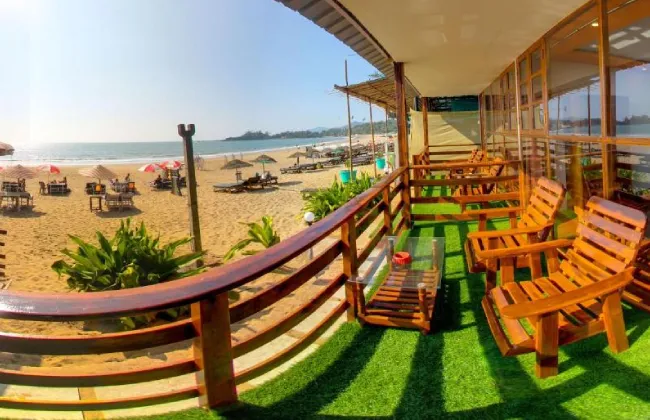 Book Cozy Beach Huts in Goa for a Perfect Seaside Escape