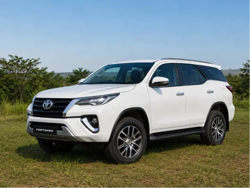 Car rental in Morjim