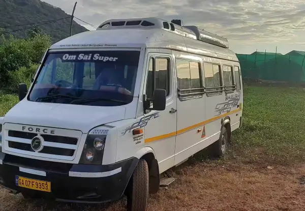 Tempo Traveller Rental in Calangute | Travel People India