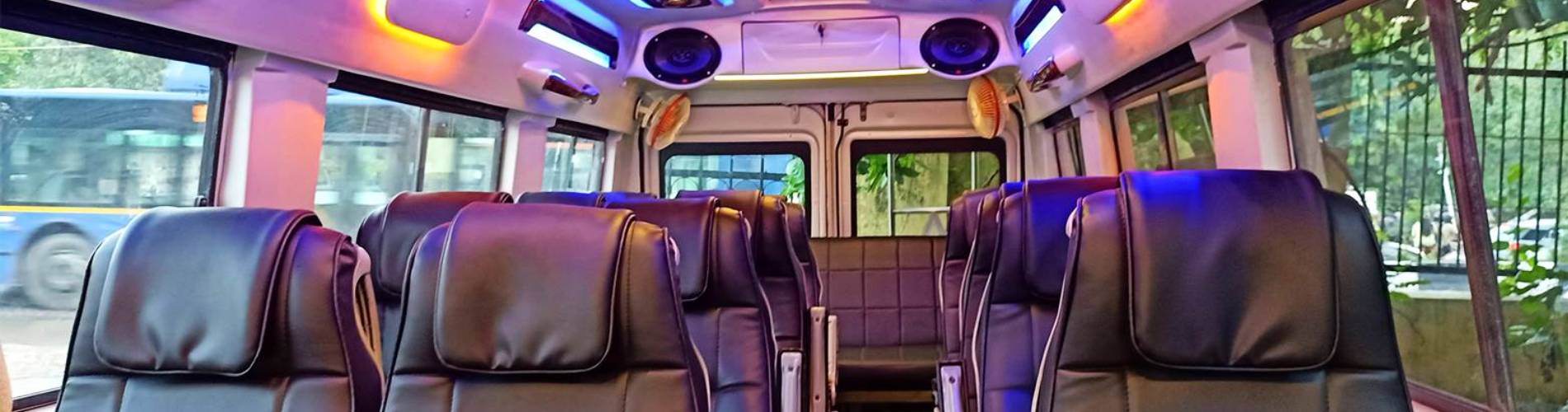 Tempo Traveller in Dona Paula