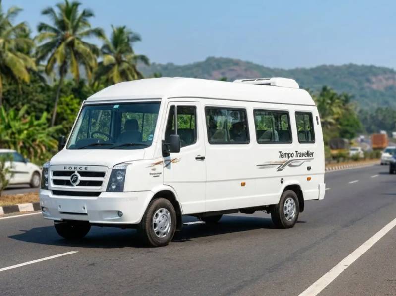 20 Seater Tempo Traveller Goa