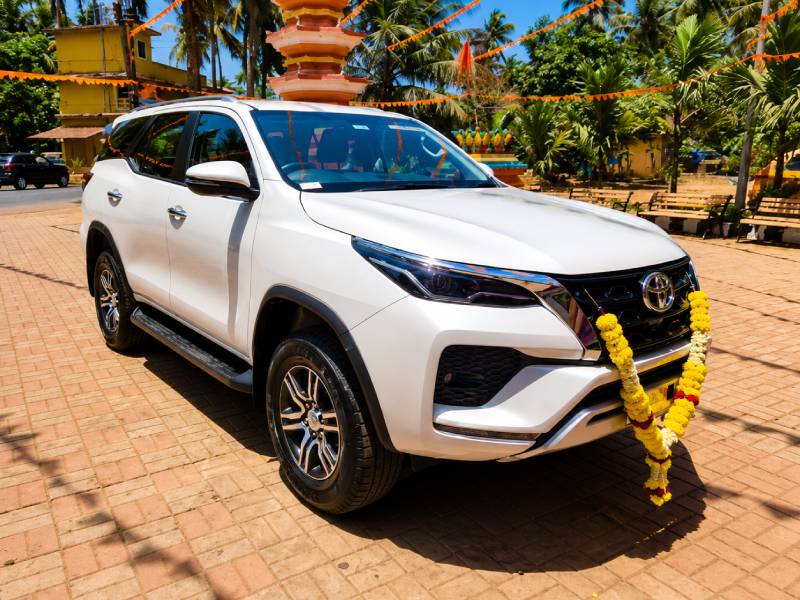 Land Rover Rental in Goa