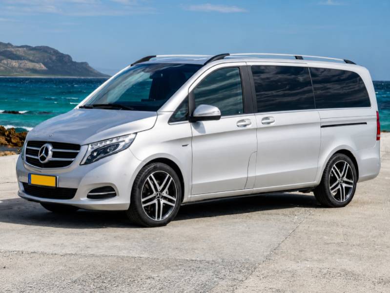 7 Seater Mercedes Benz Viano Ambiente Rental in Goa