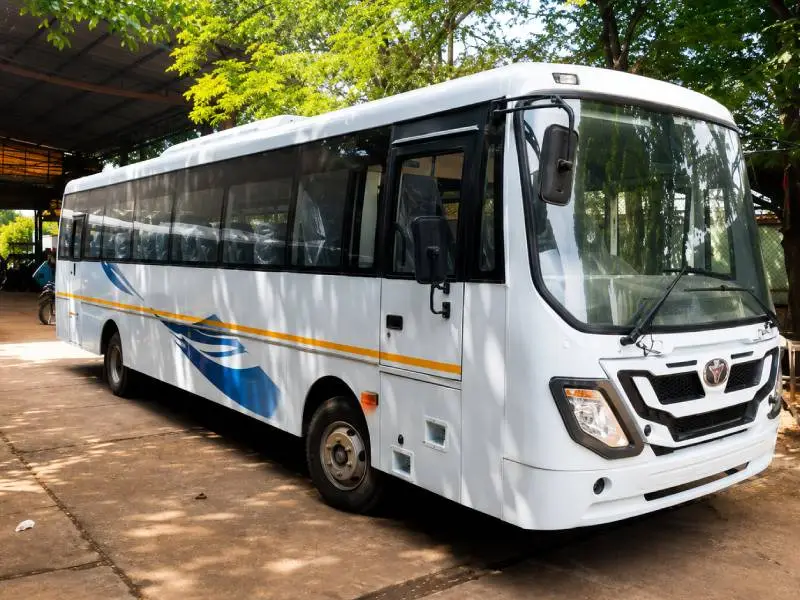 52 Seater Bus Rental Service Goa | Travel People India