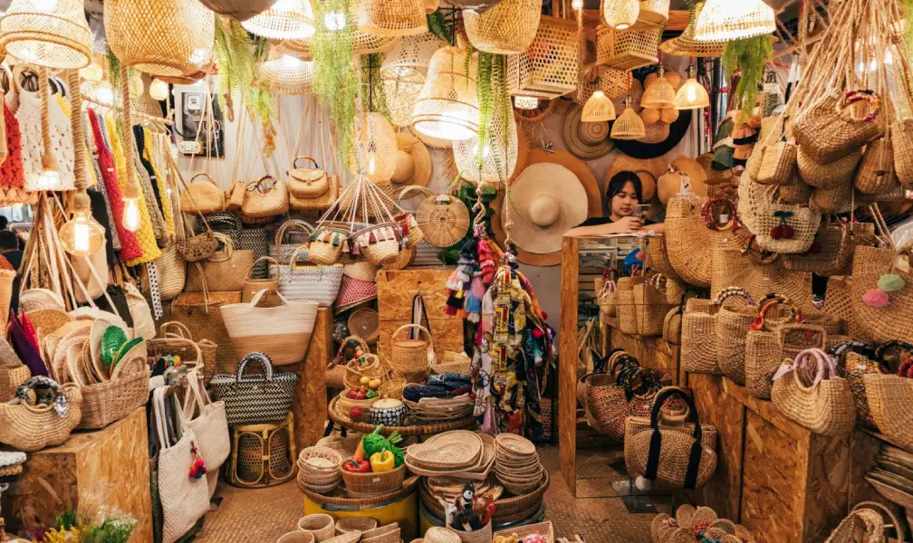 Wednesday Flee Market Day Tour.